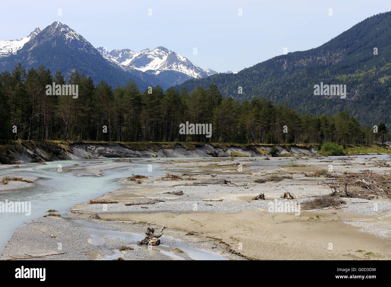 Il fiume selvaggio paesaggio del Lech tirolese, Austria Foto Stock