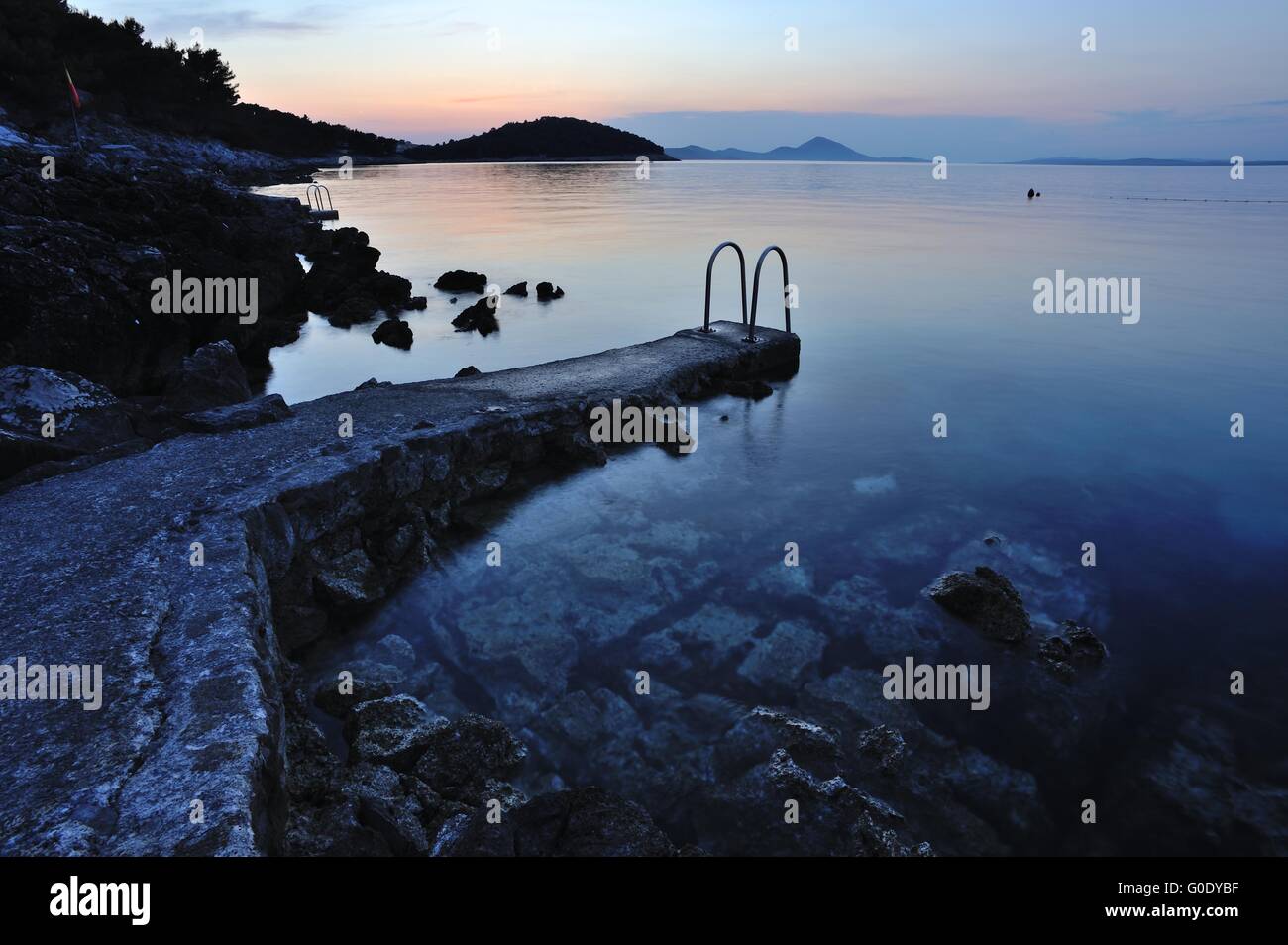 Atmosfera serale presso la baia di Kvarner Foto Stock
