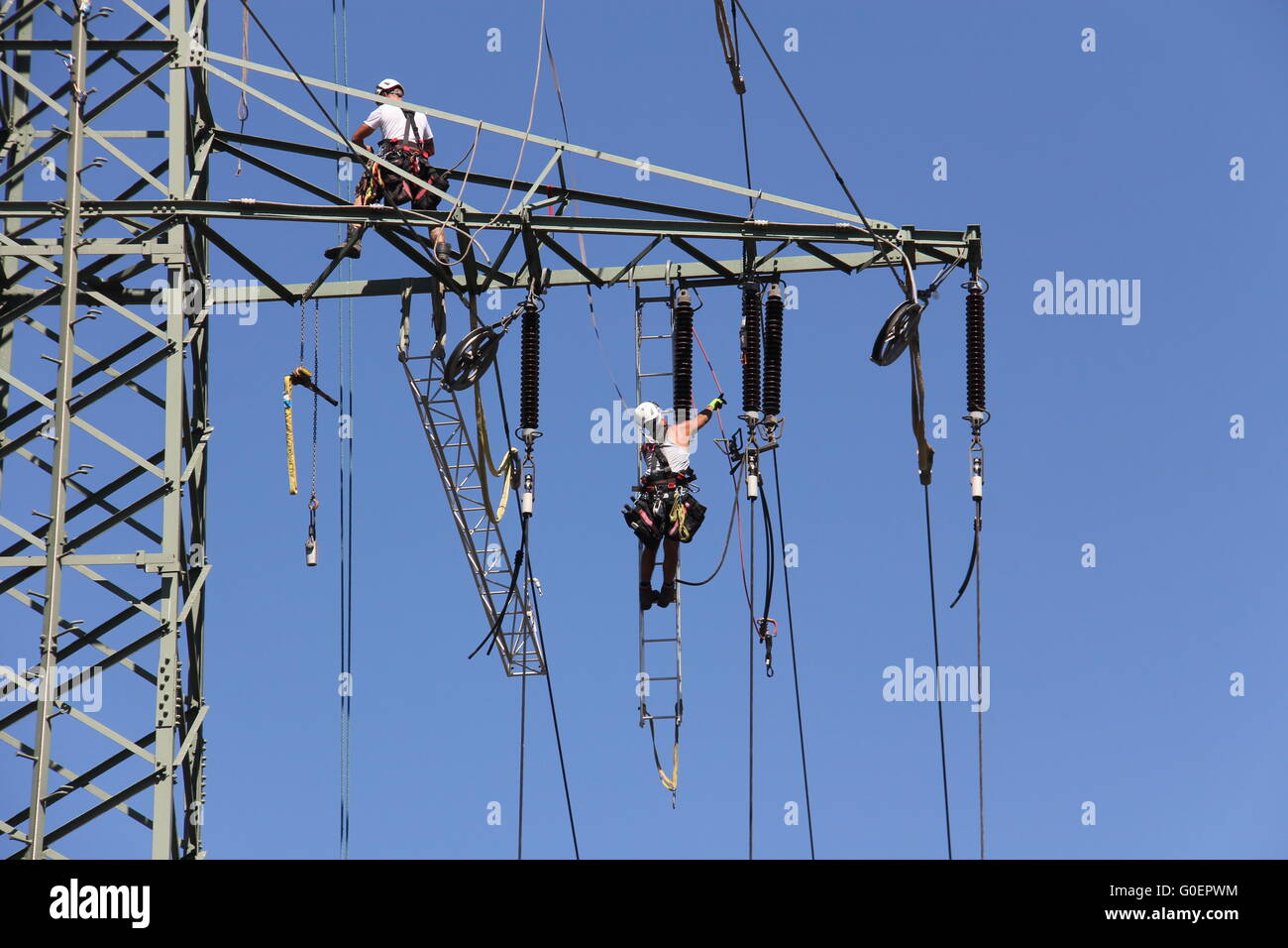 Linea elettrica ad alta tensione Foto Stock