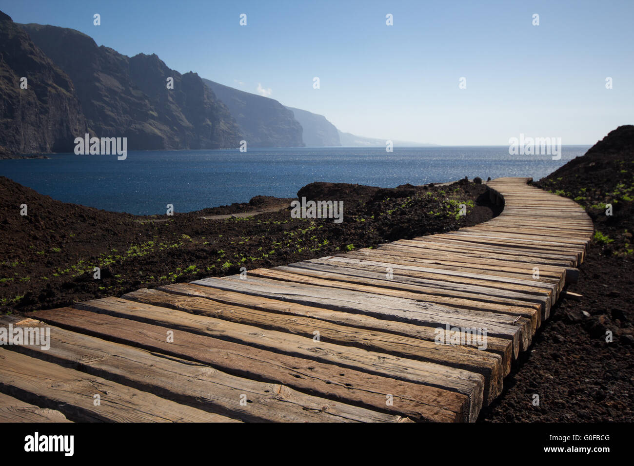 Percorso di legno a ocean - travel destinaton sfondo Foto Stock