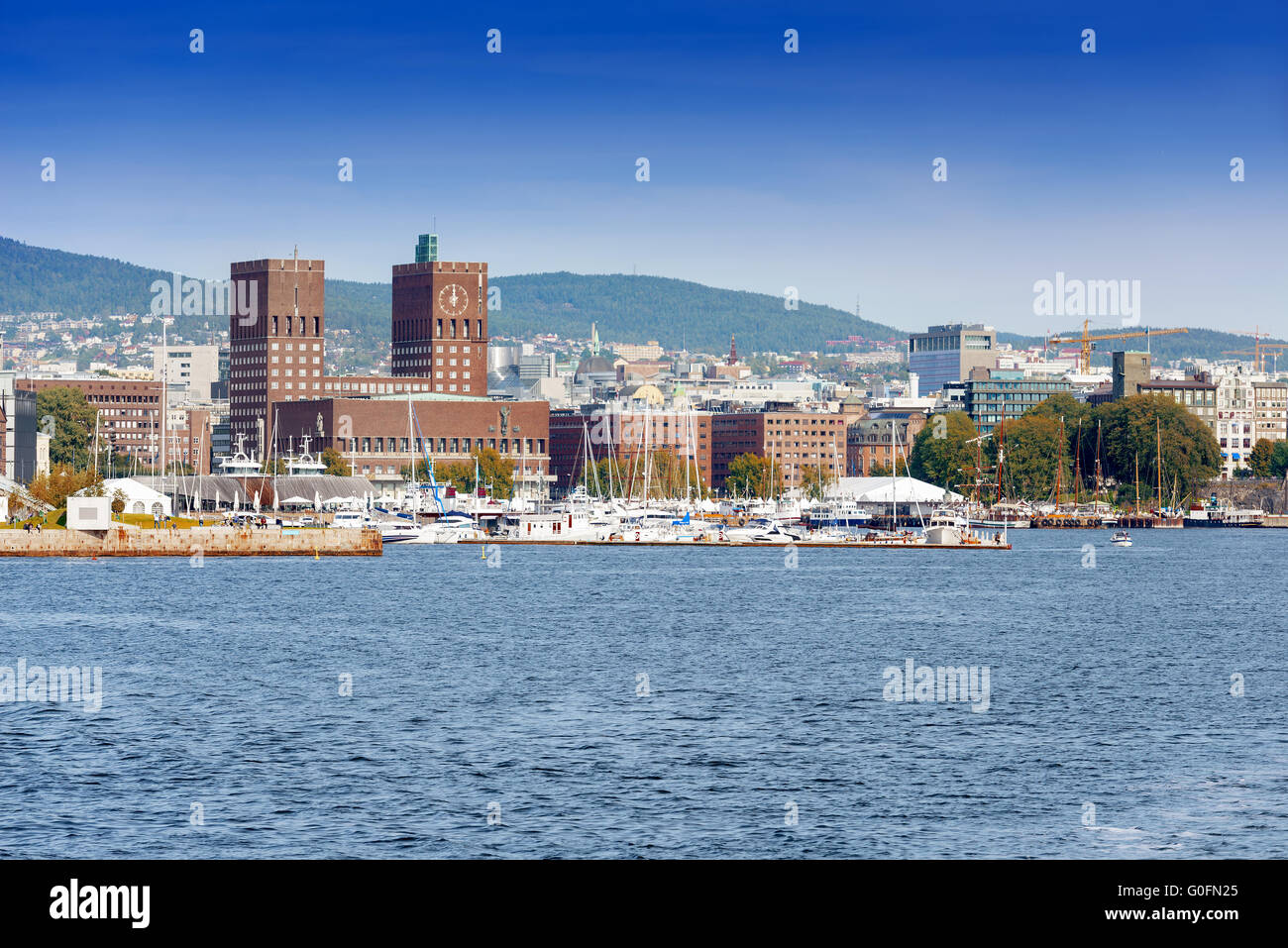 Vista di Oslo Norvegia Radhuset Foto Stock