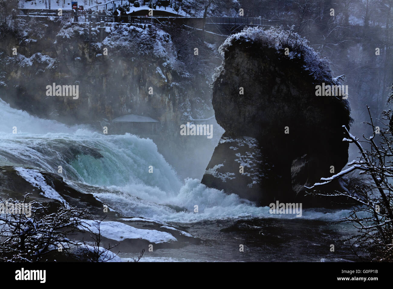 Rocce di cascate del Reno di Sciaffusa Foto Stock