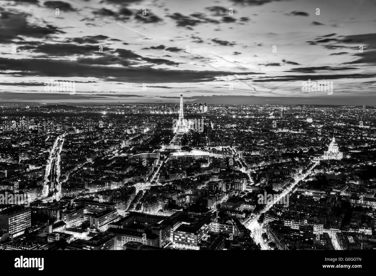 Parigi, Francia skyline romantica, panorama. Torre Eiffel, in bianco e nero Foto Stock