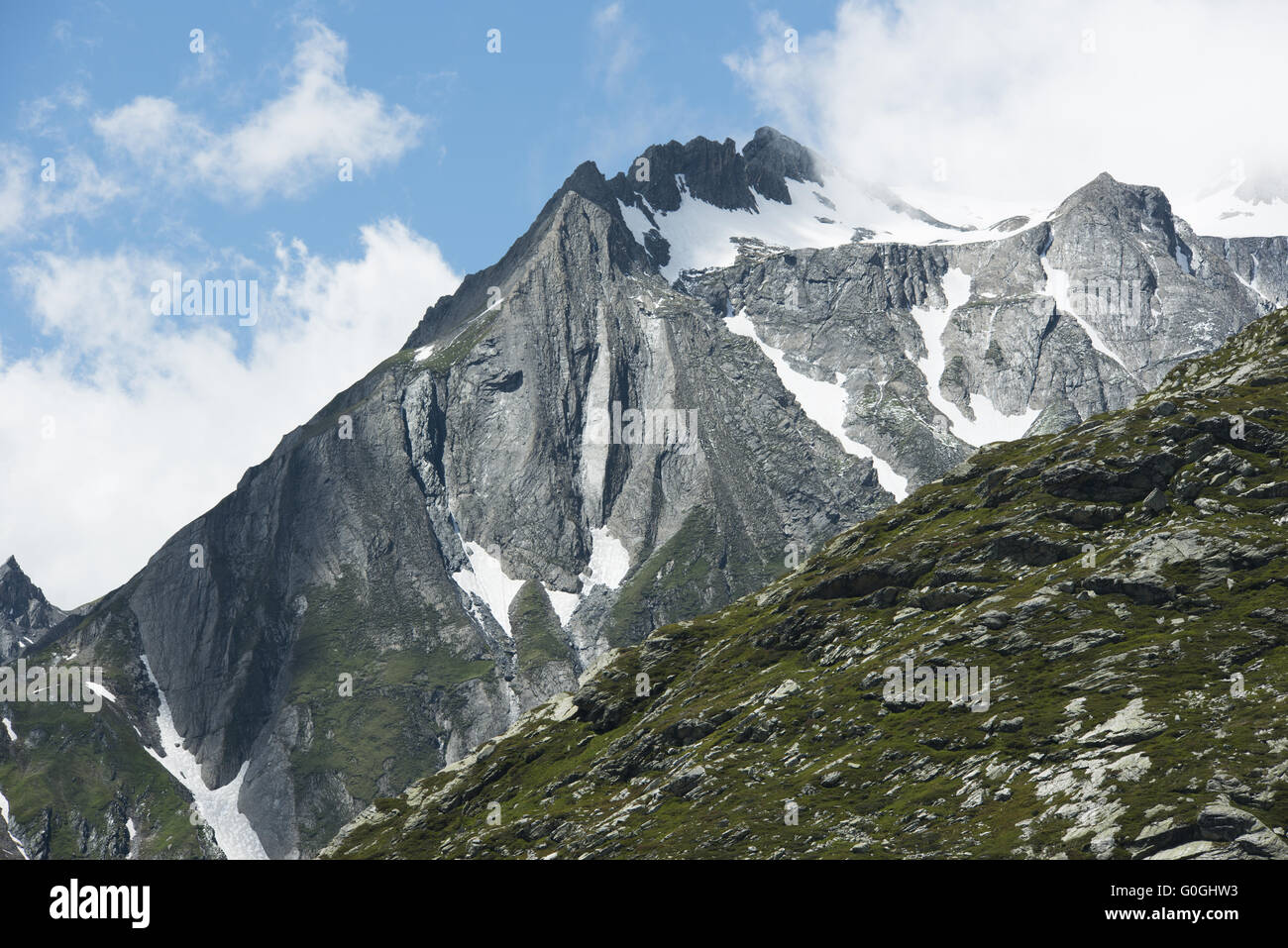 Montagne vicino al Gran San Bernardo Pass Foto Stock