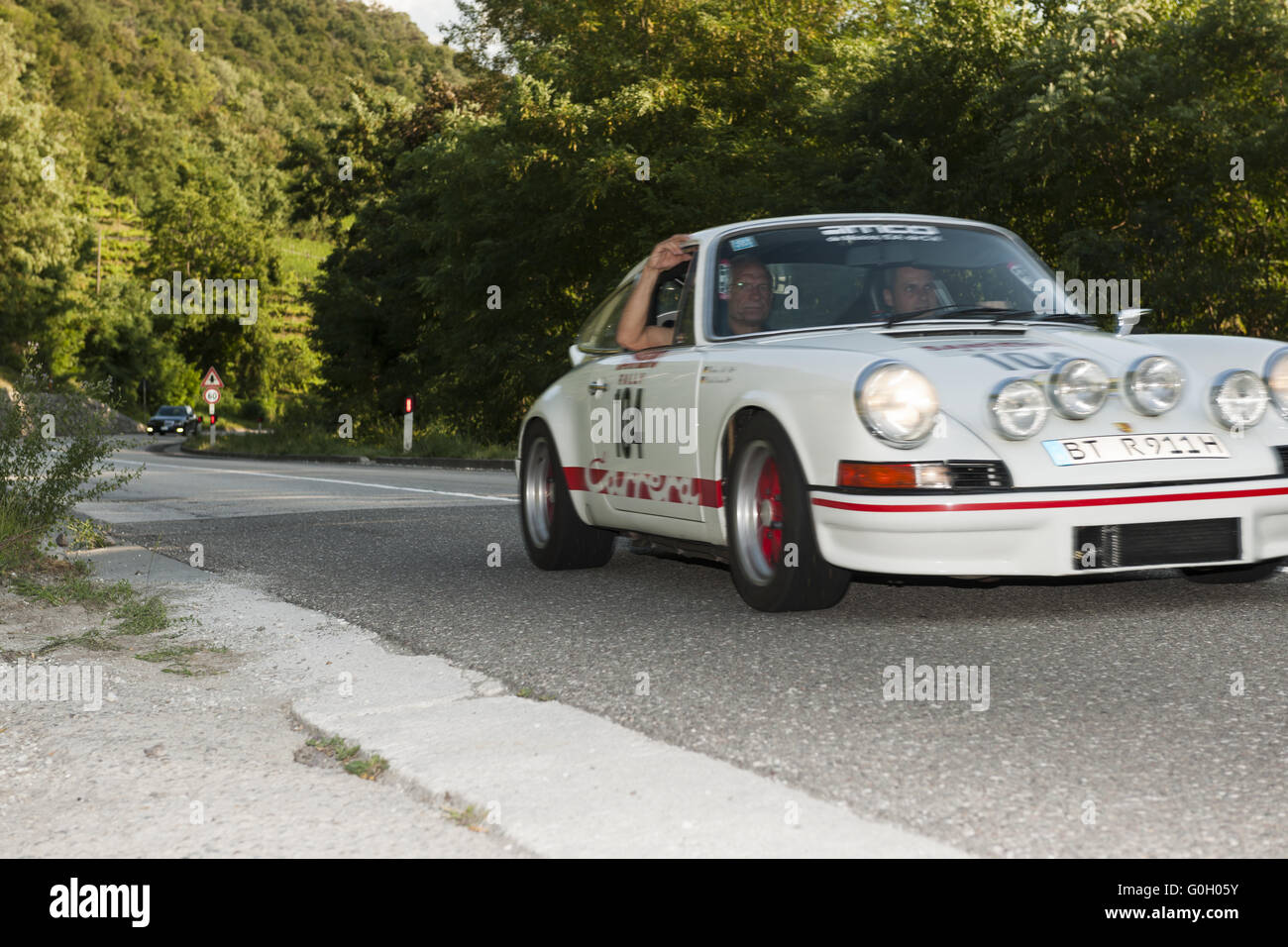 Alto Adige classic cars 2015 Porsche 911 Carrera RS schenna strada sulla destra Foto Stock