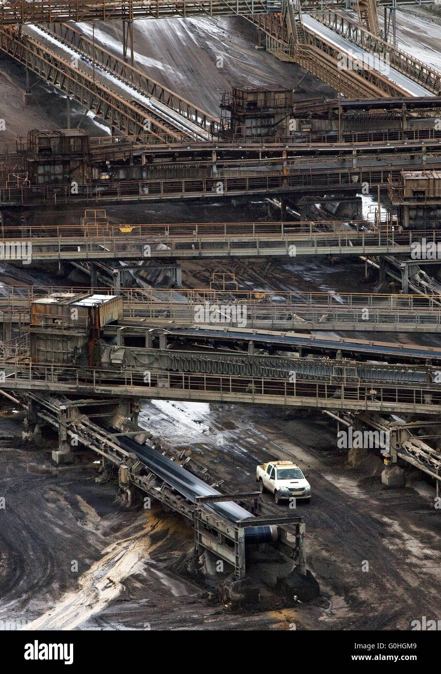 Il sistema di trasporto di carbone marrone miniere di superficie Inden, Renania settentrionale-Vestfalia, Germania, Europa Foto Stock