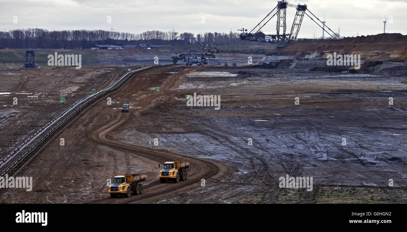 Trasporto in carbone marrone miniere di superficie Inden, Renania settentrionale-Vestfalia, Germania, Europa Foto Stock