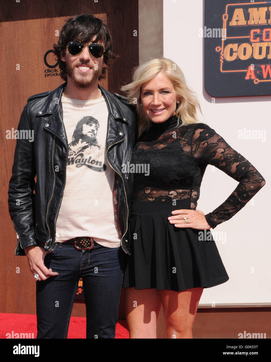 Inglewood, CA, Stati Uniti d'America. Xx Febbraio 2016. 01 Maggio 2016 - Inglewood, California - Chris Janson. Gli arrivi per il 2016 Paese americano conto alla rovescia Awards tenutosi presso il Forum. Photo credit: Birdie Thompson/AdMedia © Birdie Thompson/AdMedia/ZUMA filo/Alamy Live News Foto Stock
