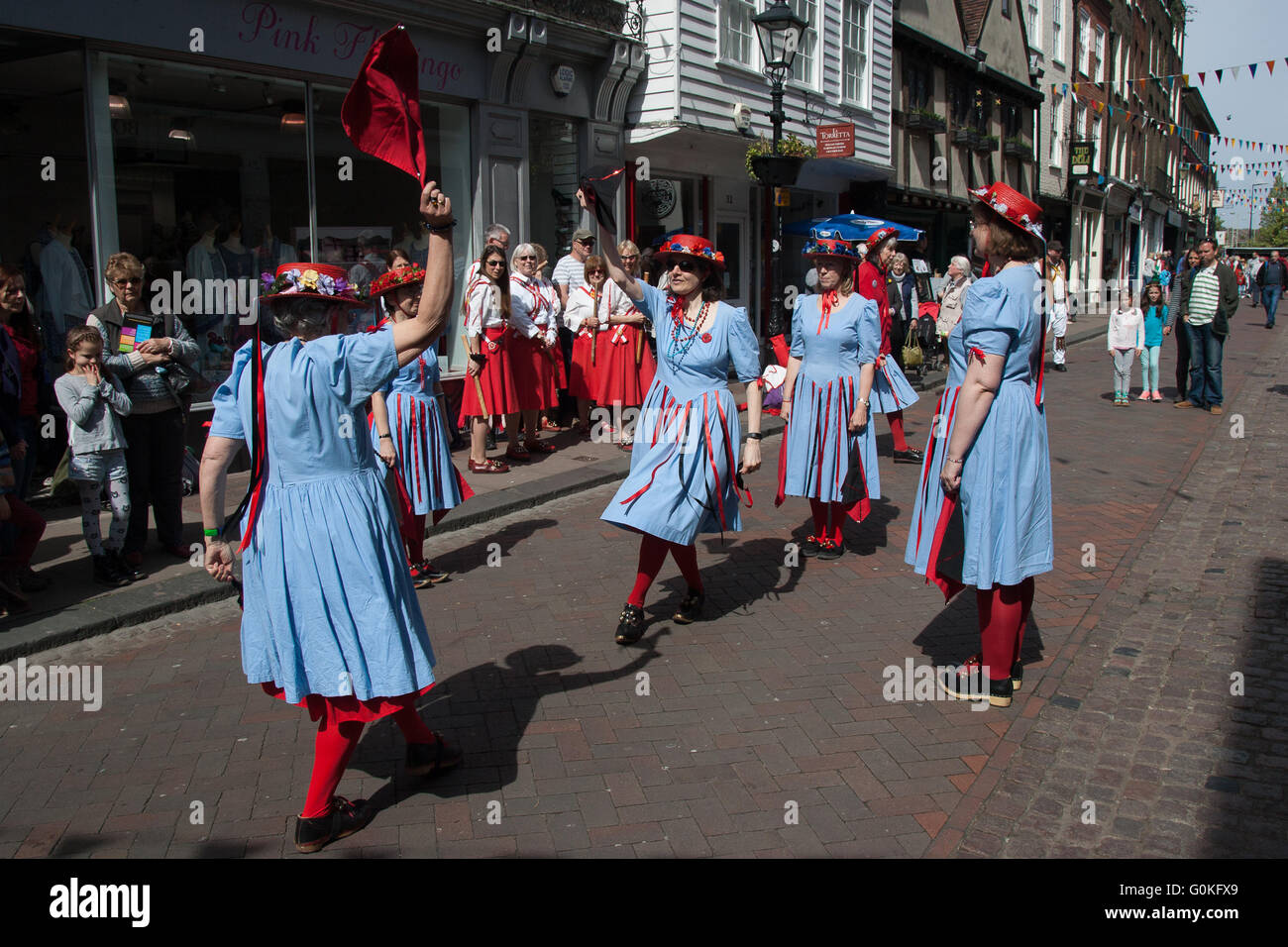 Spazza il festival tradizionale di morris ballerini danzare Foto Stock