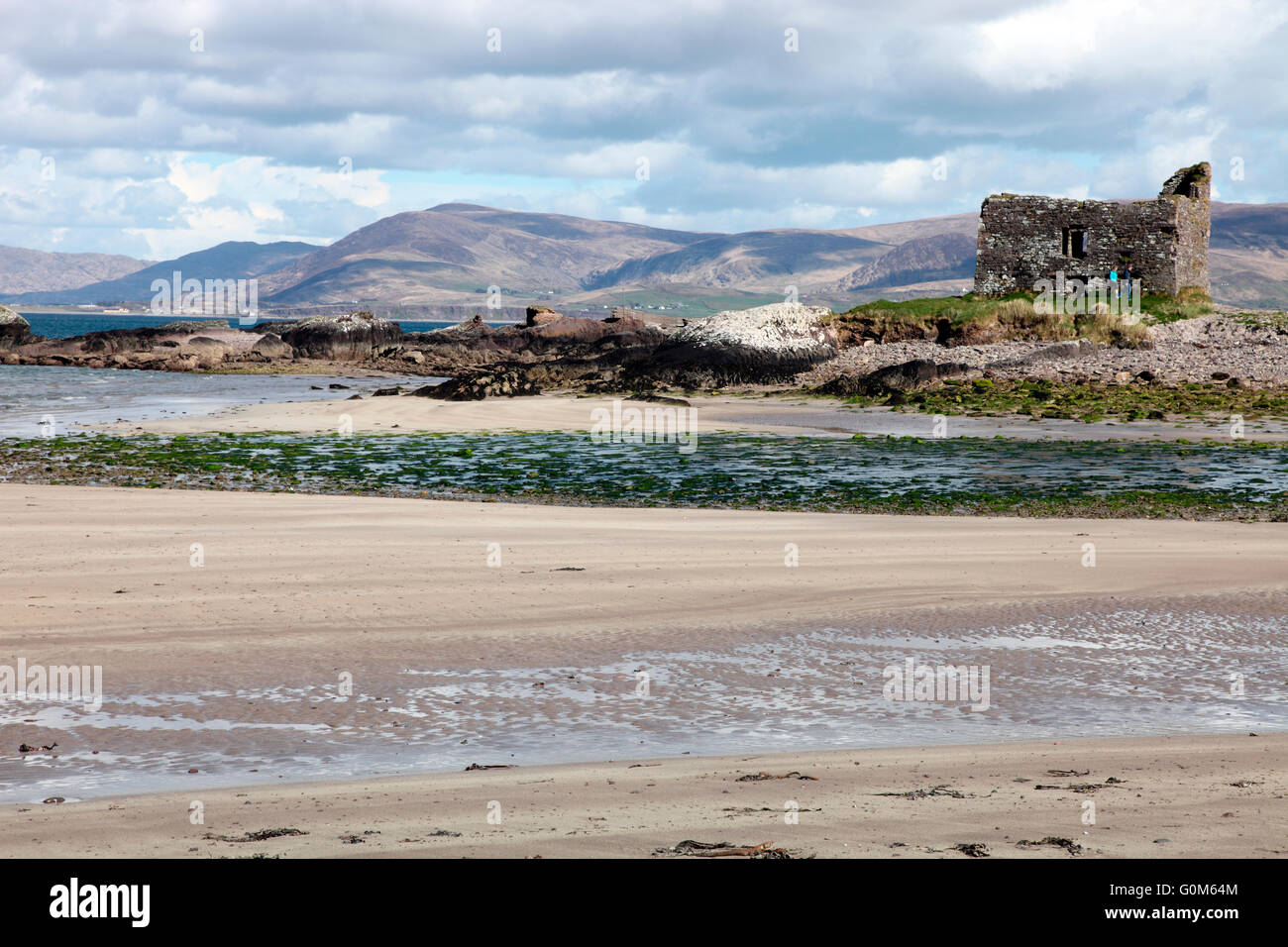 McCarthy il Castello, Ballinskelligs Beach County Kerry Foto Stock