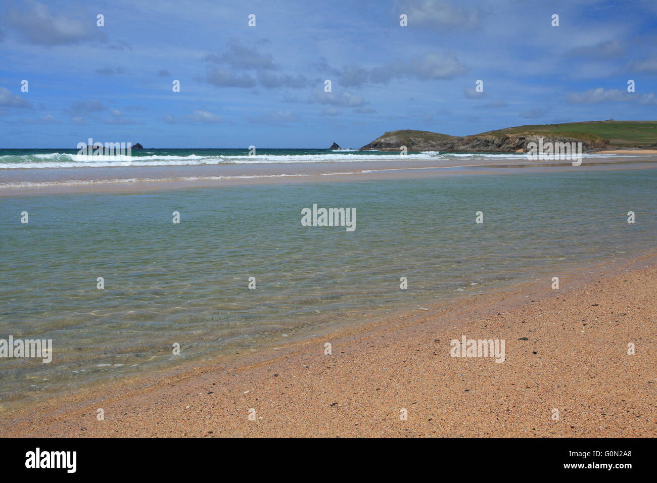 Chiara giornata di primavera a Constantine Bay, Padstow, North Cornwall, England, Regno Unito Foto Stock