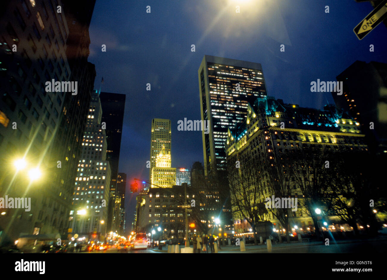 New York City, la Quinta Avenue alla 59th Street, New York City Plaza Hotel. Foto Stock