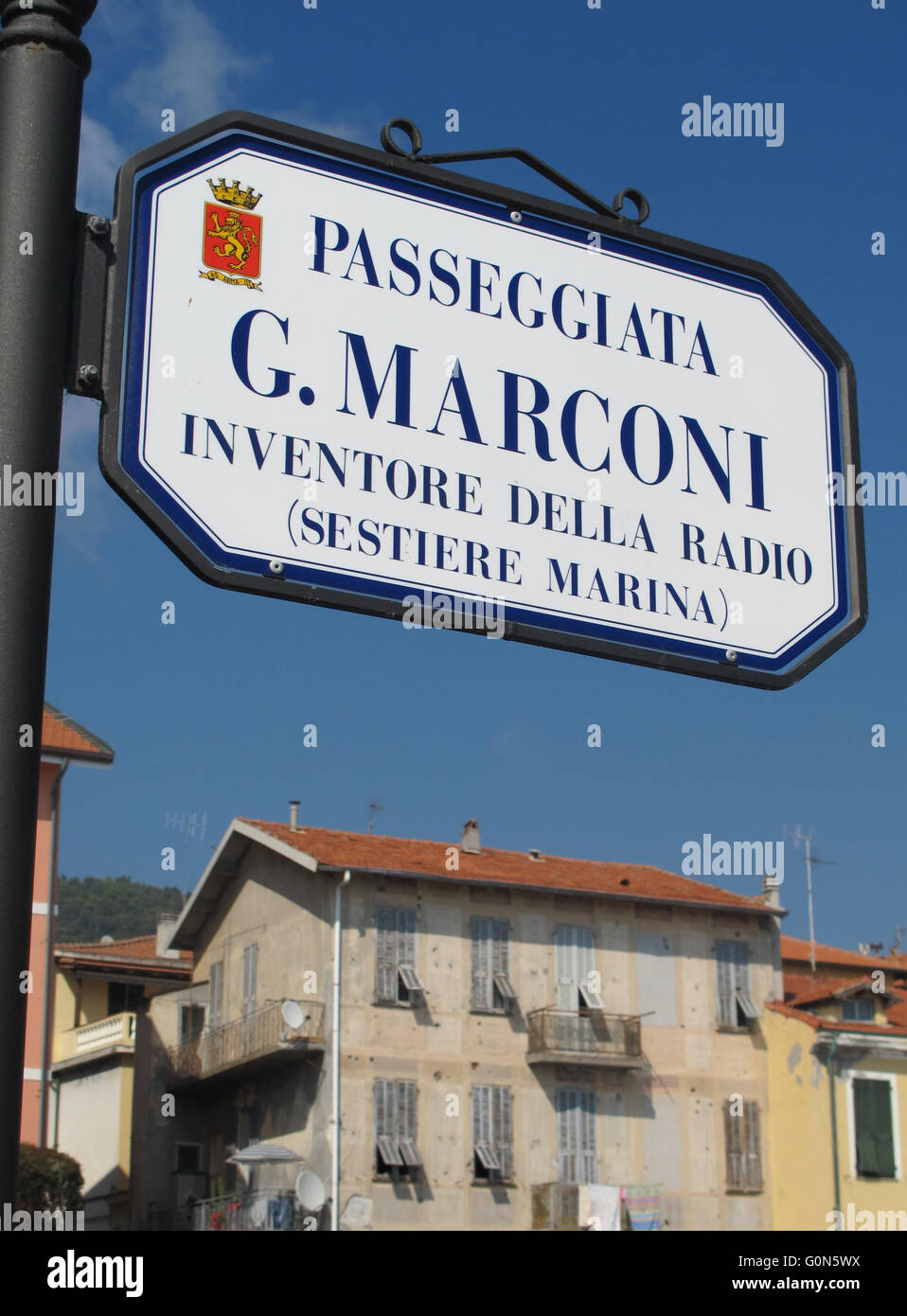 L'Italia, Ventimiglia, G. Marconi Street Foto Stock