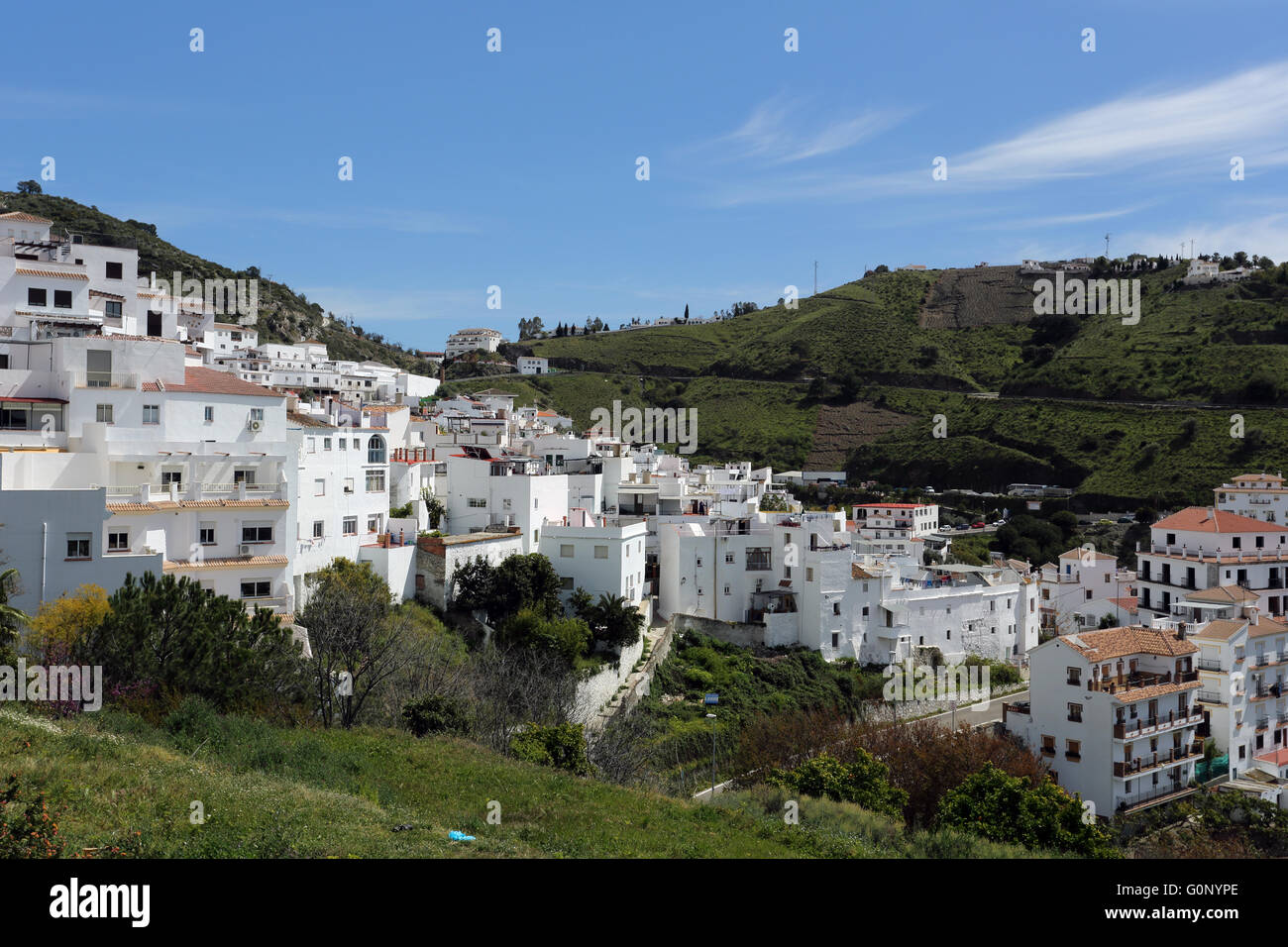 Il villaggio di Cómpeta, Andalusia, un pittoresco villaggio bianco nel sud della Spagna. Foto Stock