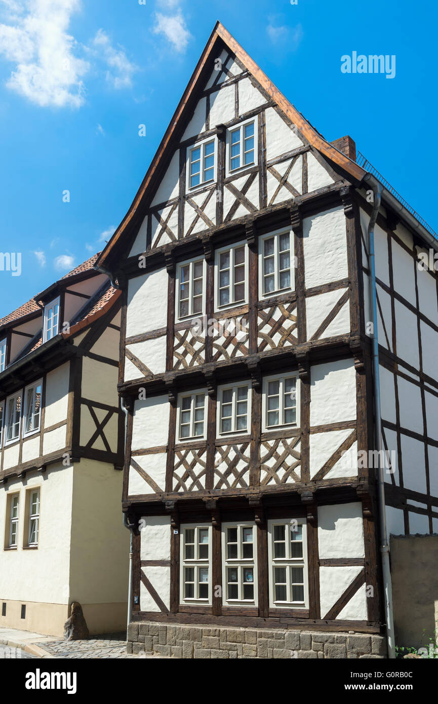 Tipiche case a graticcio, Quedlinburg, Harz, Sassonia-Anhalt, Germania, Patrimonio Mondiale dell Unesco Foto Stock