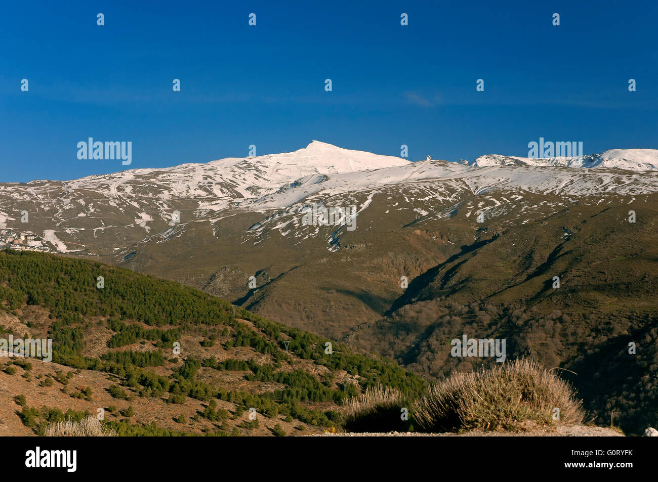 Picco di veleta (3.396m), il parco nazionale della sierra nevada, provincia di Granada, regione dell'Andalusia, Spagna, Europa Foto Stock