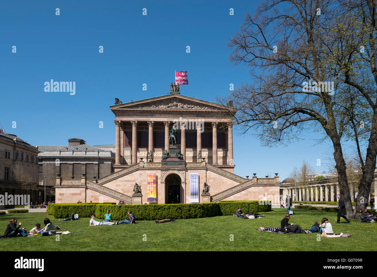 Vista delle Alte Nationalgalerie museo sul Museumsinsel (Isola dei Musei di Berlino Germania Foto Stock