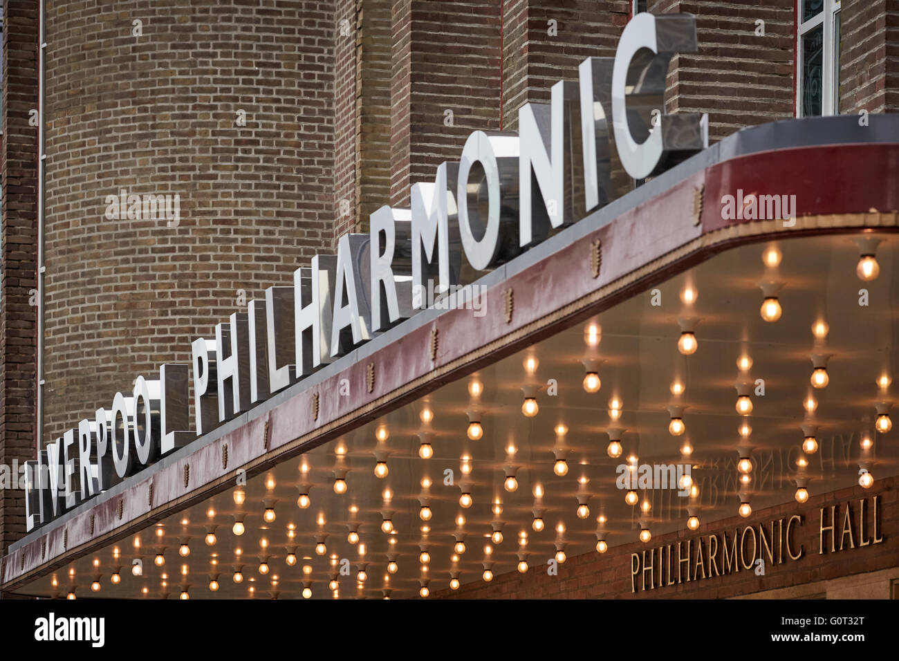 Royal Liverpool Philharmonic concerto professionale sinfonica orchestra un art deco concert hall costruito verso la fine degli anni trenta c Foto Stock