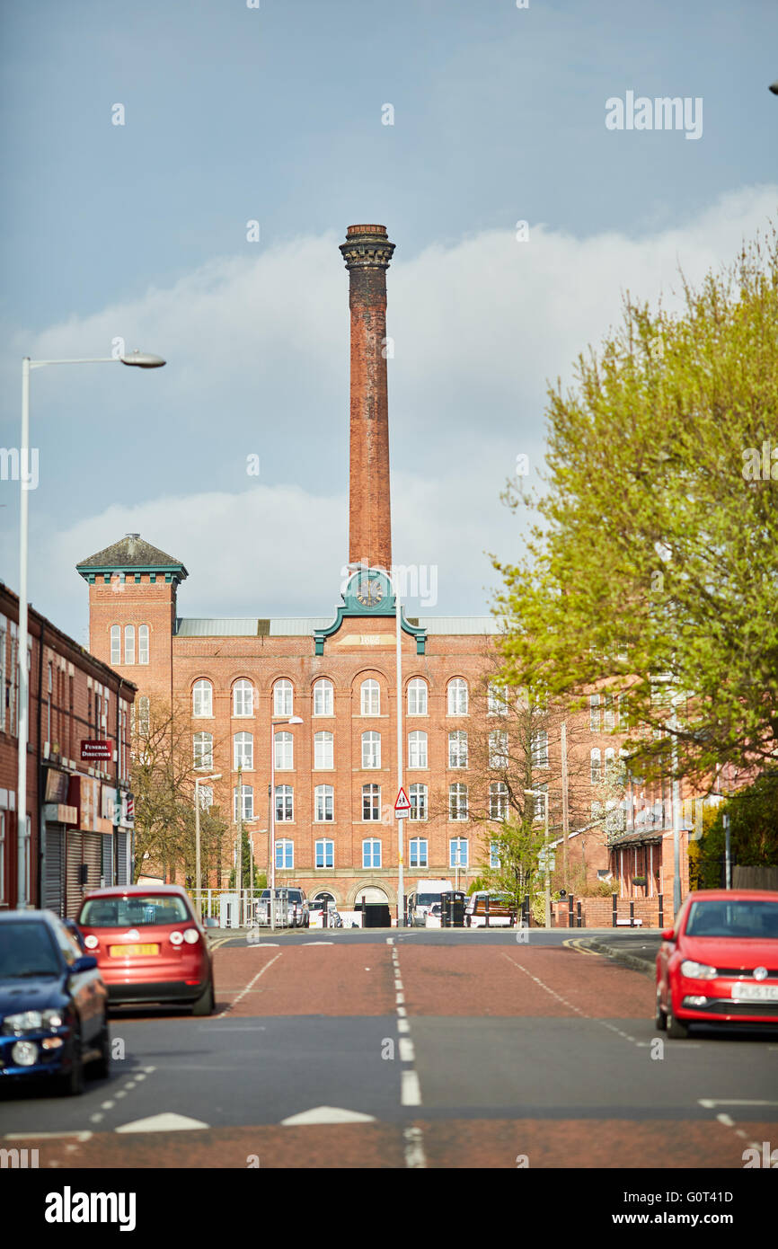 Manchester Stockport houldsworth rossastro Houldsworth Mill Mill, noto anche come mulino rossastro, è un ex mulino costruito in 1865 Foto Stock