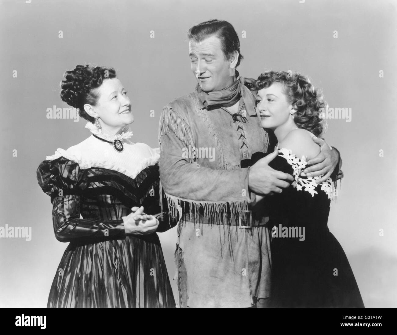 Odette Myrtil, John Wayne e Vera Ralston / Combattimenti Kentuckian / 1949 diretto da George Waggner Repubblica (foto) Foto Stock