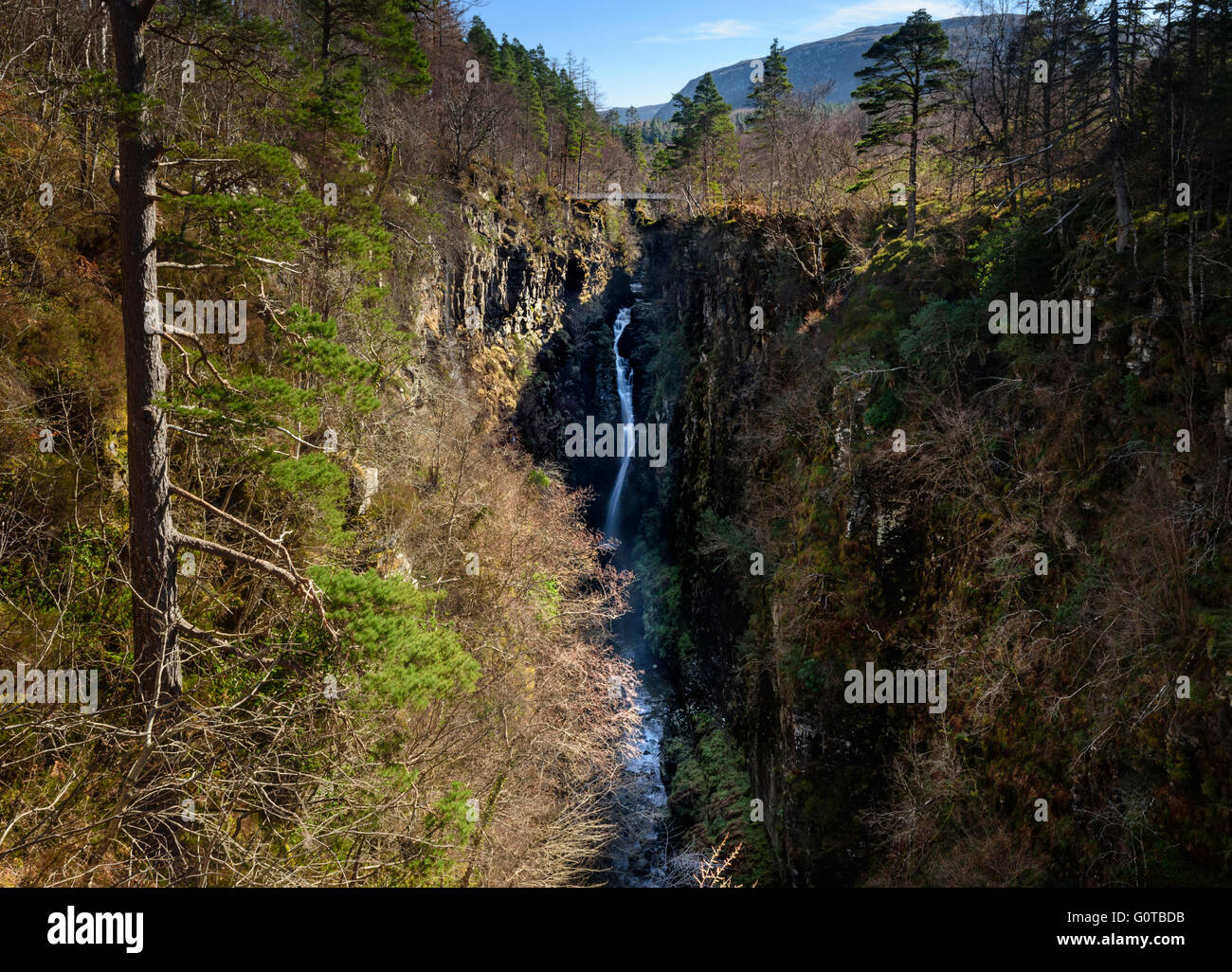 Il Falls of Measach nella gola di Corrieshalloch Riserva Naturale Nazionale Foto Stock