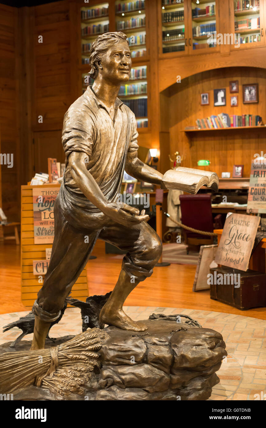 Charlotte, North Carolina - una scultura in bronzo, il seminatore e il seme, a Billy Graham Libreria. Foto Stock