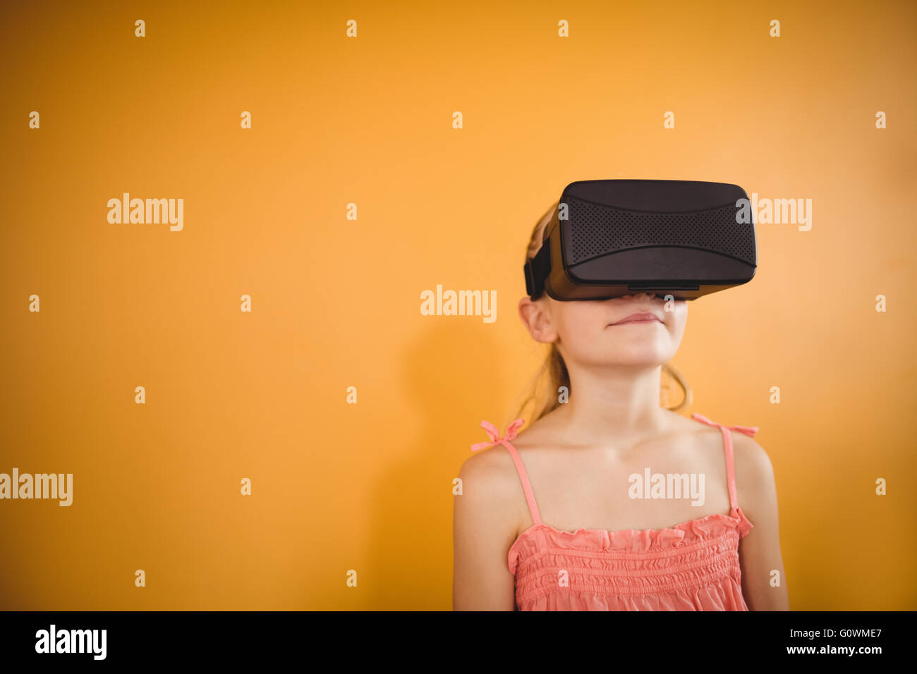 Bambino di realtã virtuale immagini e fotografie stock ad alta risoluzione  - Alamy