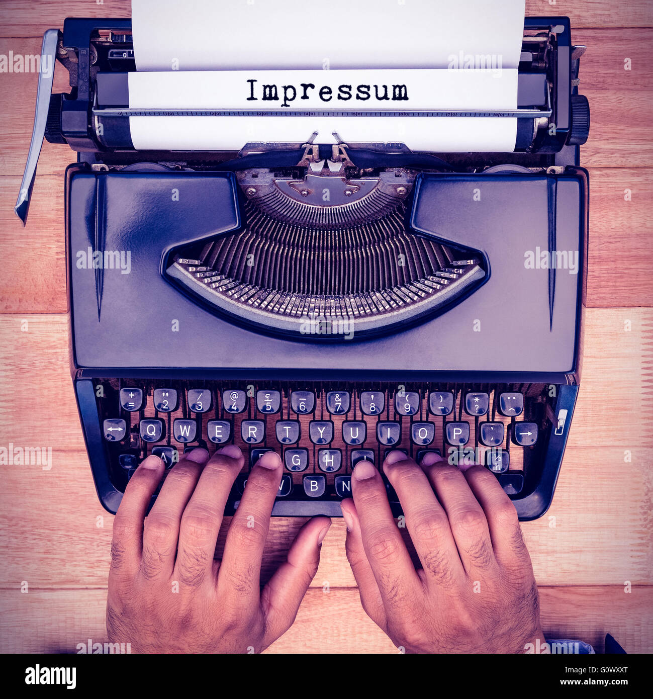 Immagine composita del messaggio impressum Foto Stock