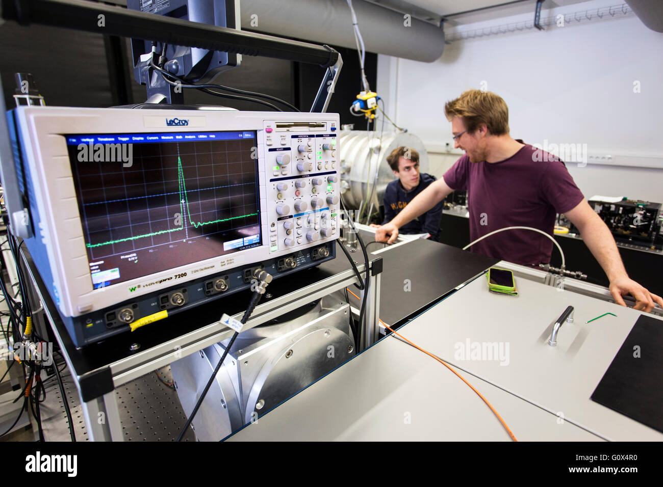 Gruppo di ricerca del laser e la fisica del plasma laboratorio del prof. Pretzler in Heinrich-Heine-University di Dusseldorf Foto Stock