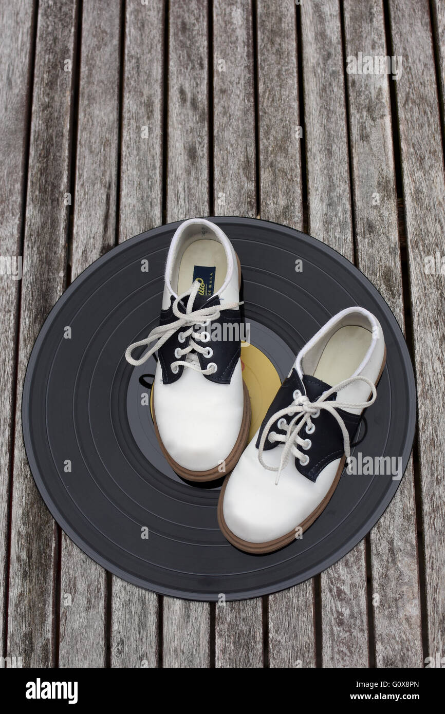 scarpe a sella