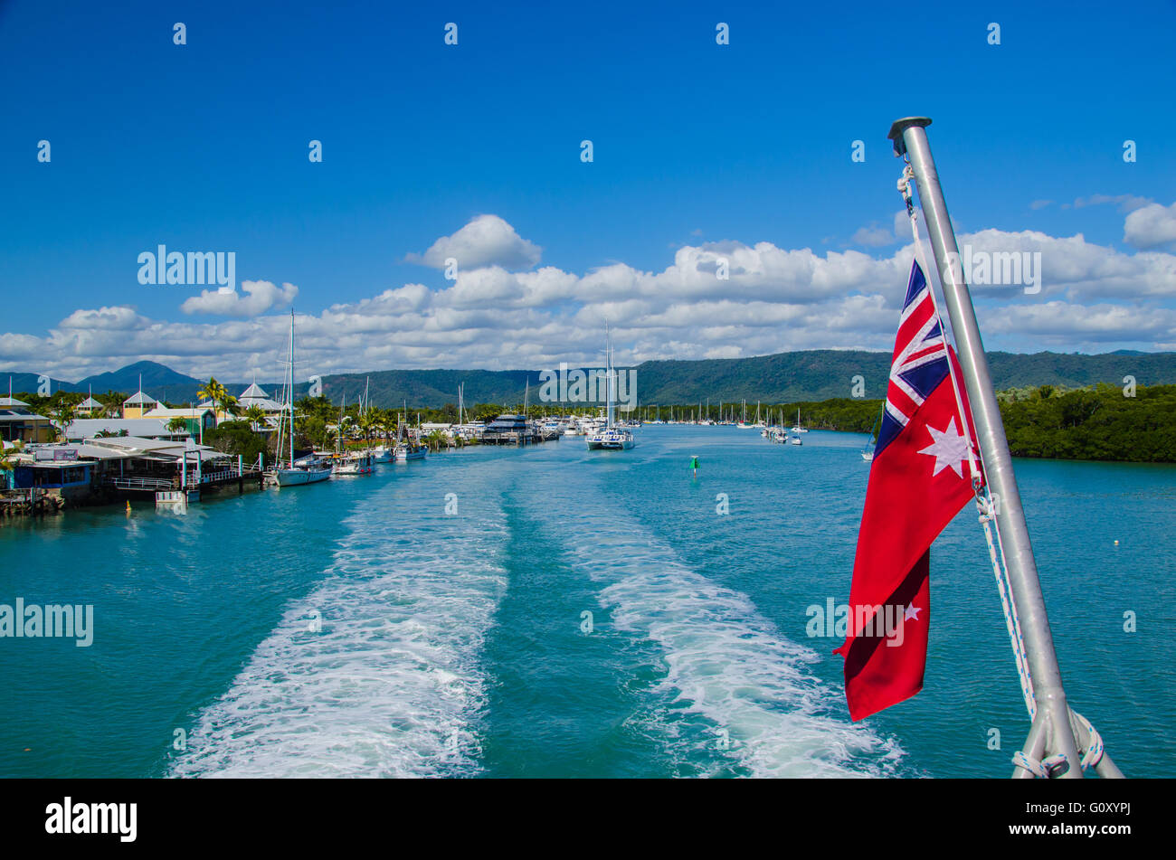 Port Douglas: viaggio in barca per la Grande Barriera Corallina Foto Stock