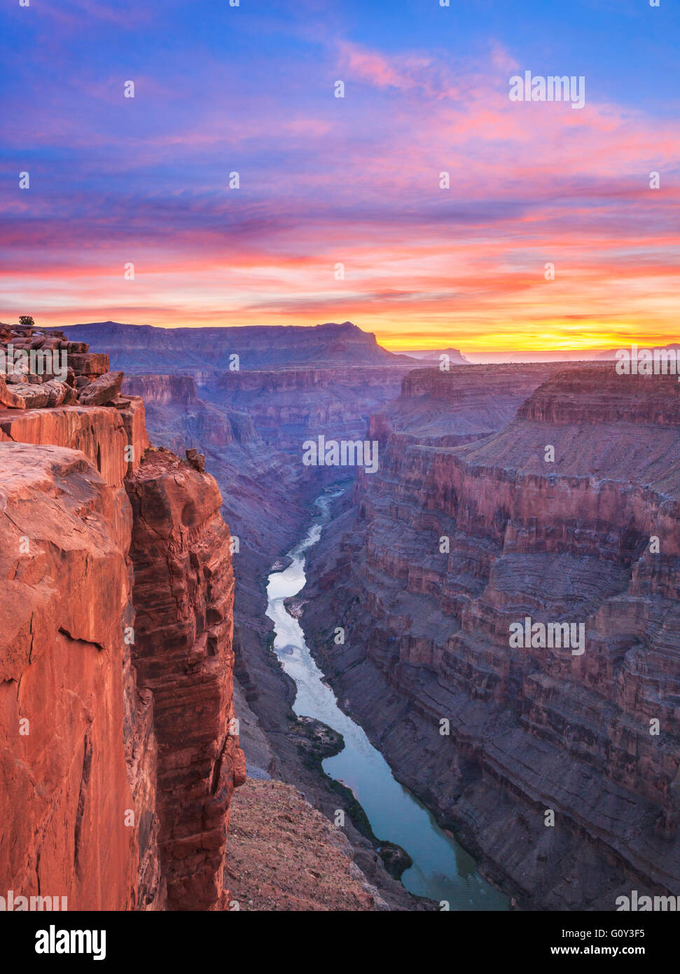 Alba sul fiume Colorado in toroweap si affacciano nel parco nazionale del Grand Canyon, Arizona Foto Stock
