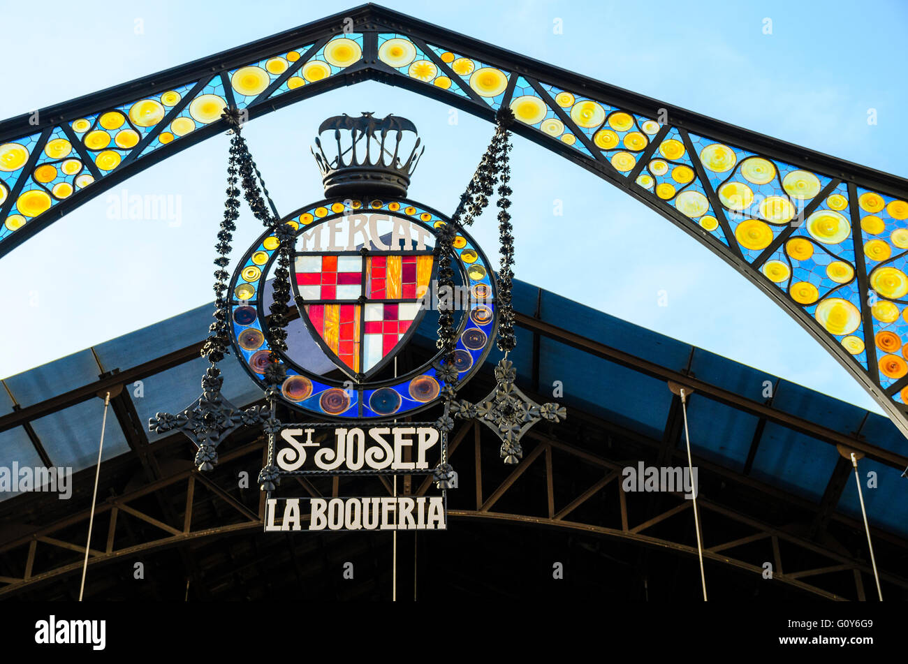 Ingresso al Mercat de Sant Josep de la Boqueria, un mercato nella Ciutat Vella Barcellona Catalonia Spagna Foto Stock
