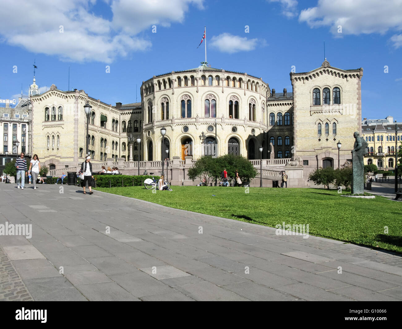 L'edificio del parlamento o Storting della Norvegia sulla piazza Eidsvolls, Oslo Foto Stock