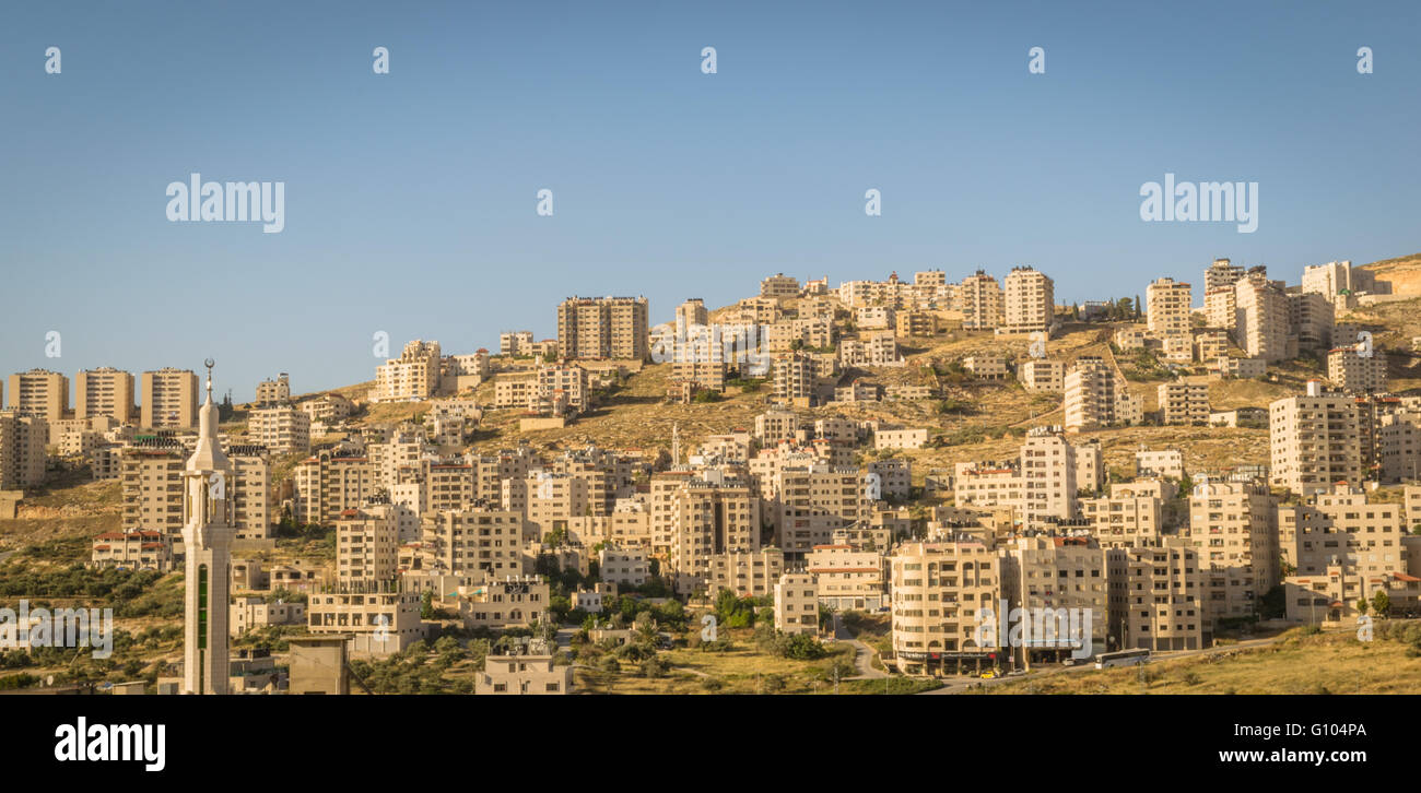 Un paesaggio urbano della città di Nablus, West Bank, Palestina. Shot è stato preso dal famoso ristorante Alf Lucia Wa Lucia Foto Stock