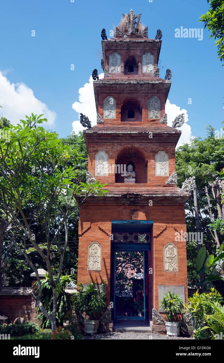 Cancello di ingresso Puri Agung Karangasem Almapura Bali Indonesia Foto Stock