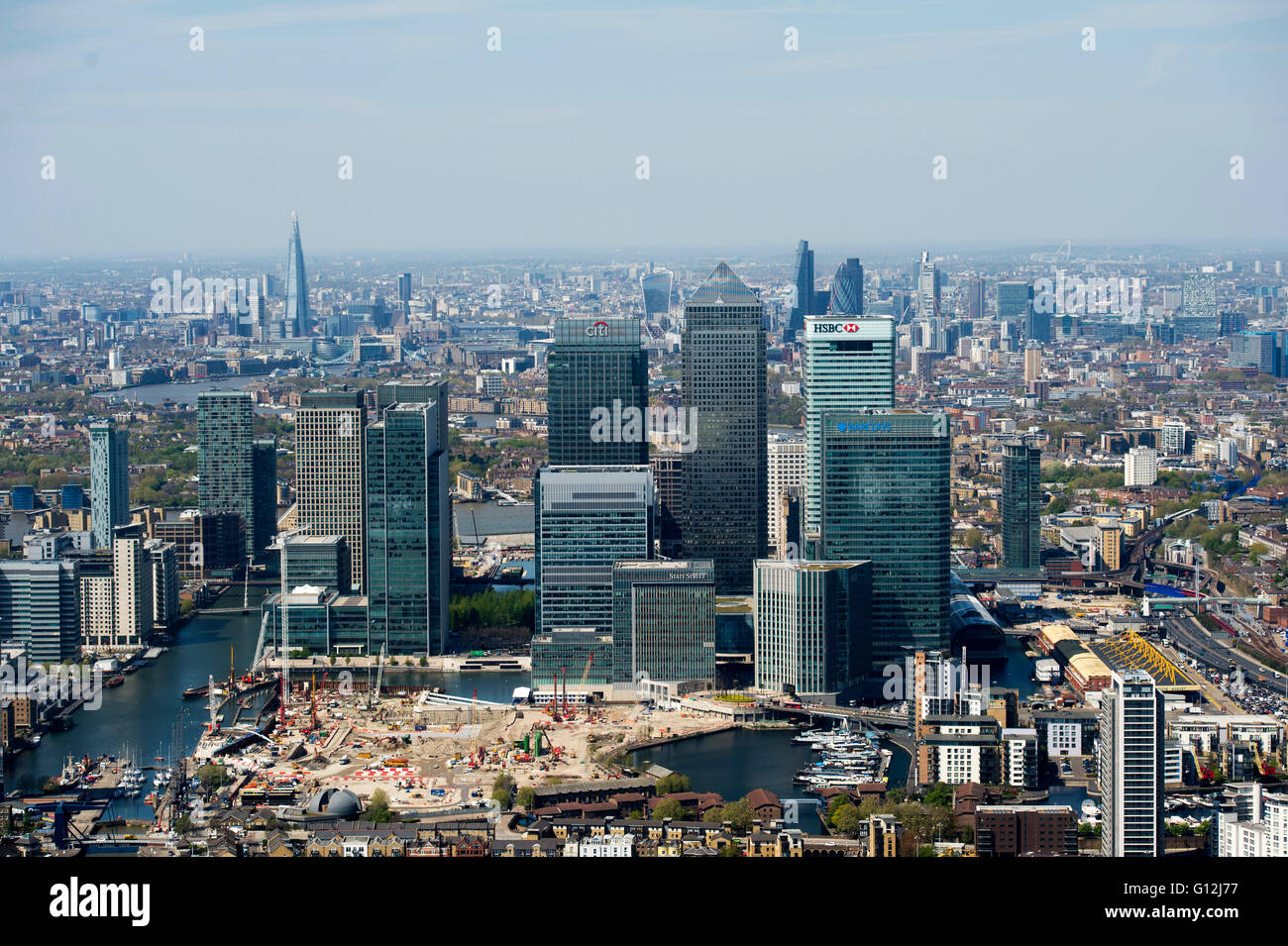 Pic mostra Canary Wharf e la City di Londra Foto Stock
