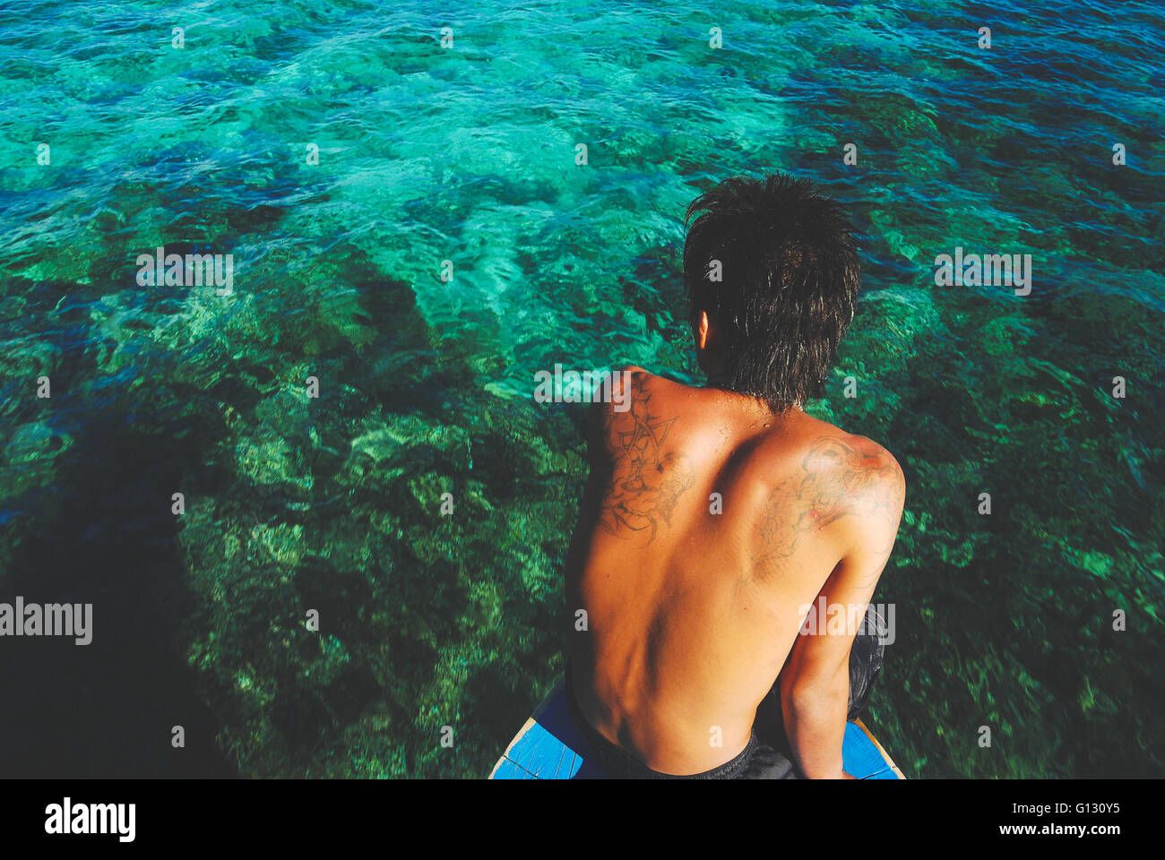 Istruttore subacqueo sulla Bunaken Island in Indonesia Foto Stock