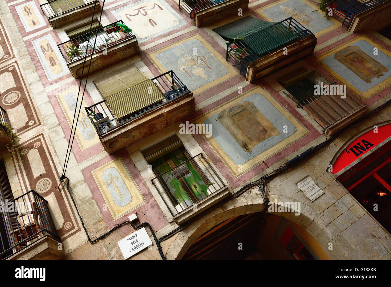 Strada tradizionale quartiere di El Born. Barcellona, in Catalogna, Spagna, Europa Foto Stock