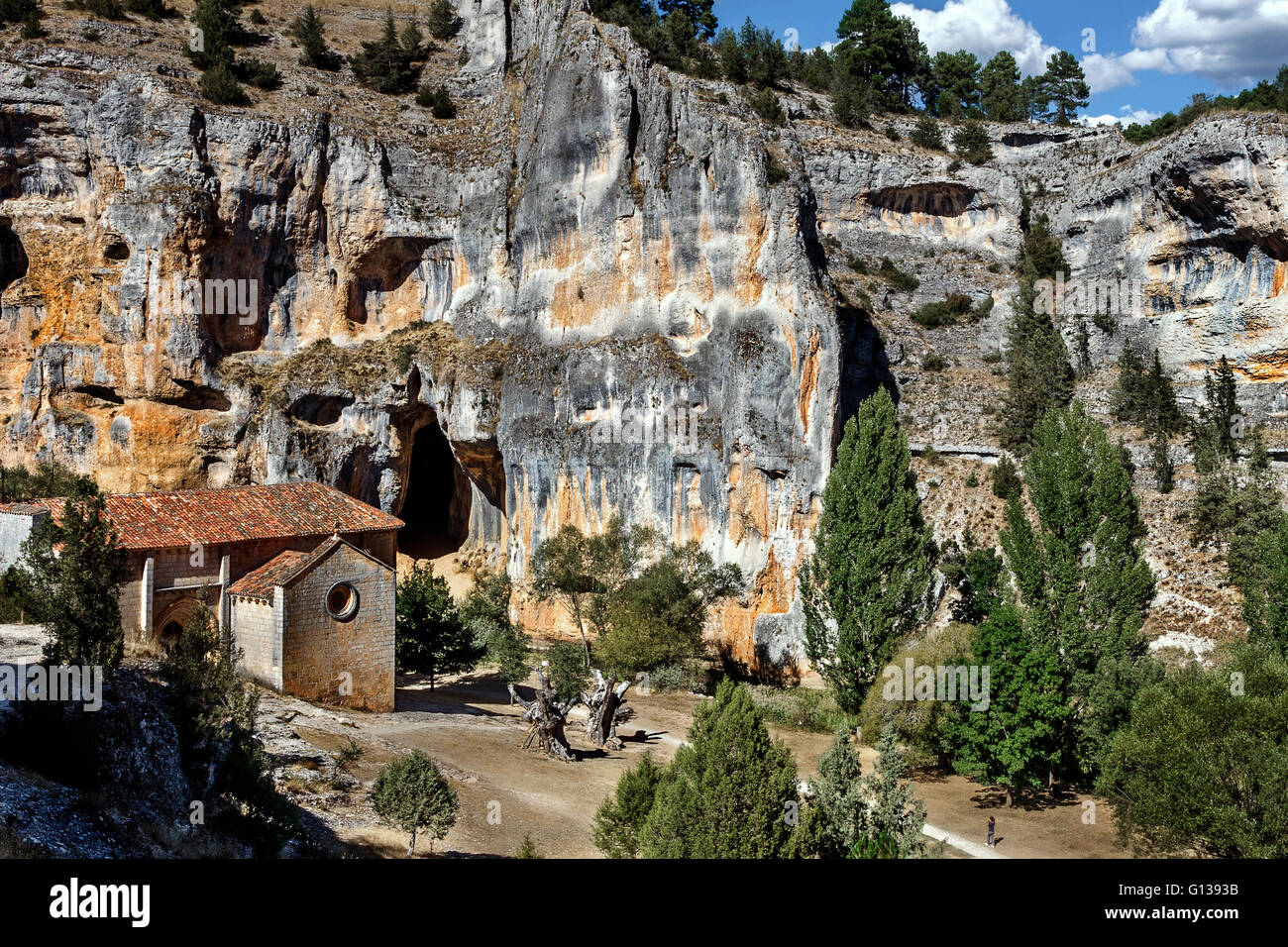 San Bartolome hermitage. Cañon del Rio Lobos, parco naturale di Soria, provincia di Castilla e Leon, Spagna, Foto Stock