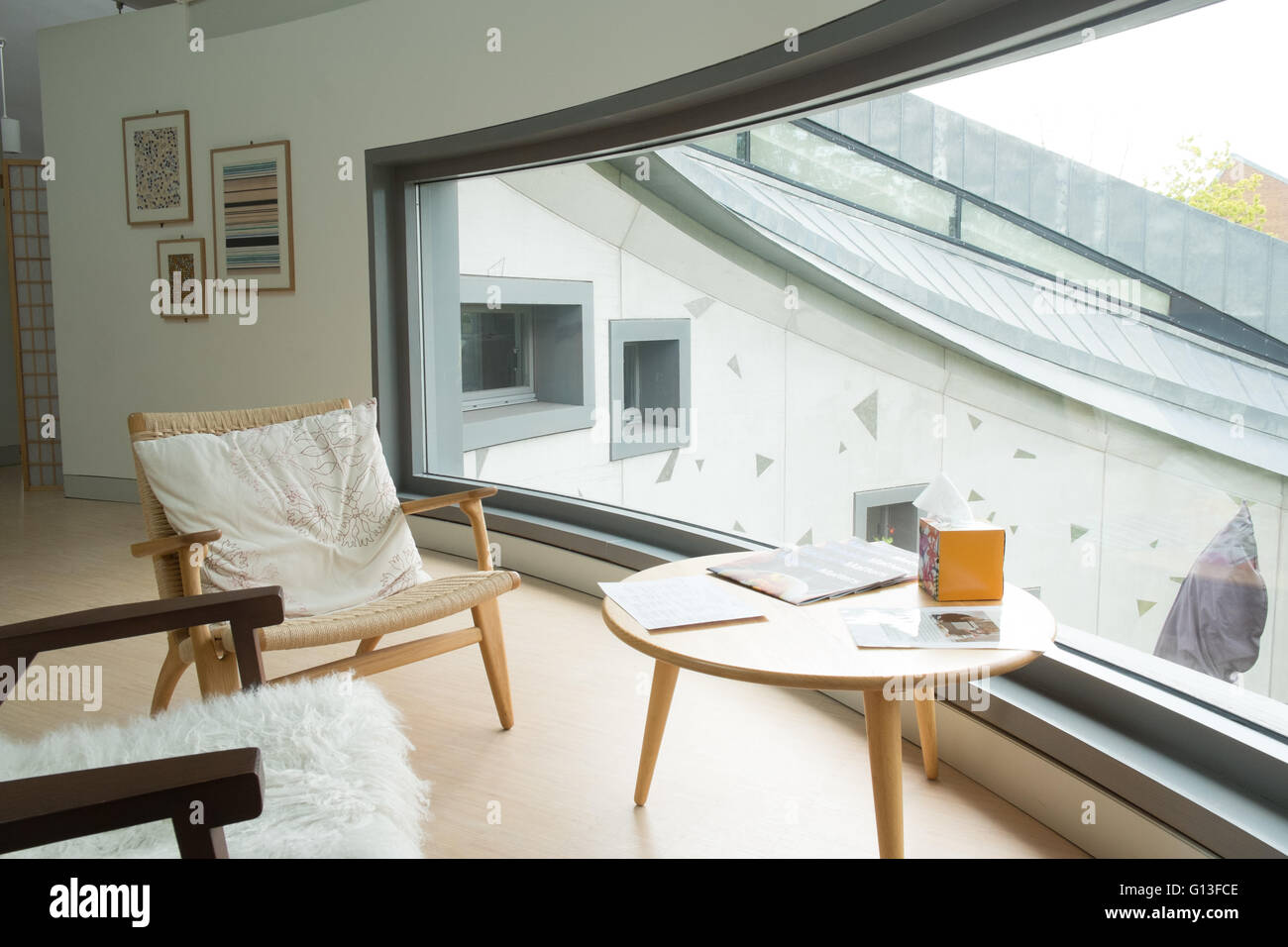 Maggie's caduta in Cancer Center situato accanto al NHS Ospedale Singleton in Sketty,Swansea,West Wales,U.K. Foto Stock