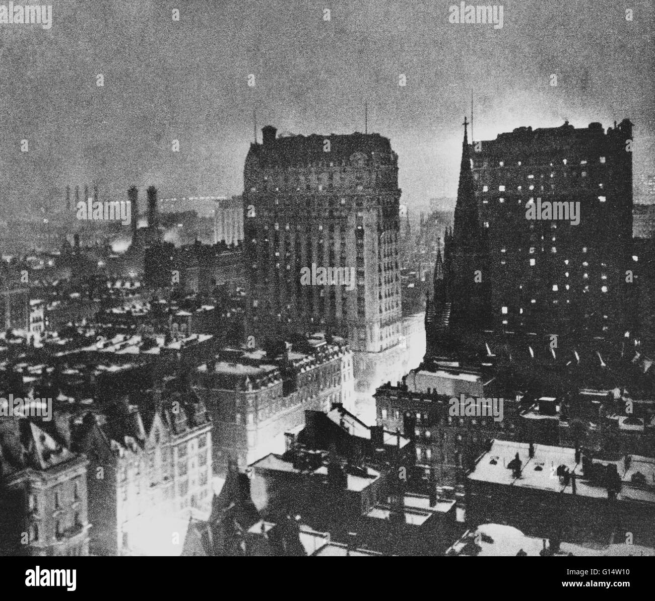 New York di notte da Paolo B. Haviland, dalla fotocamera lavoro, nessun problema 46, Aprile 1914. Fotoincisione stampa. Haviland (1880-1950) era un fotografo French-American, scrittore e critico e un amico vicino di Alfred Stieglitz. Egli è stato associato con la foto- Foto Stock