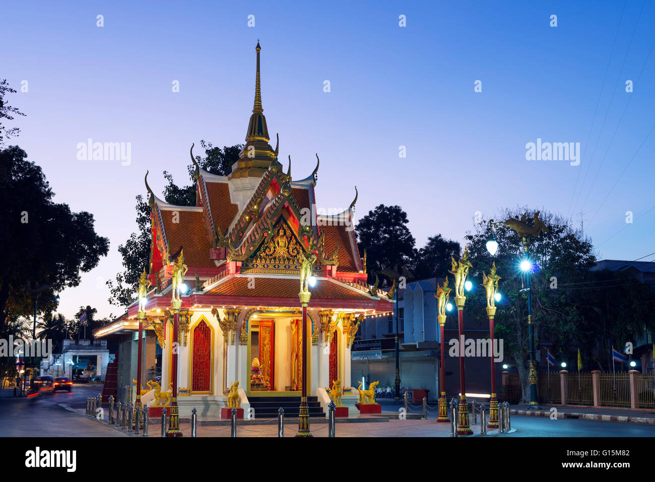 City Gate, Kanchanaburi, Thailandia, Sud-est asiatico, in Asia Foto Stock