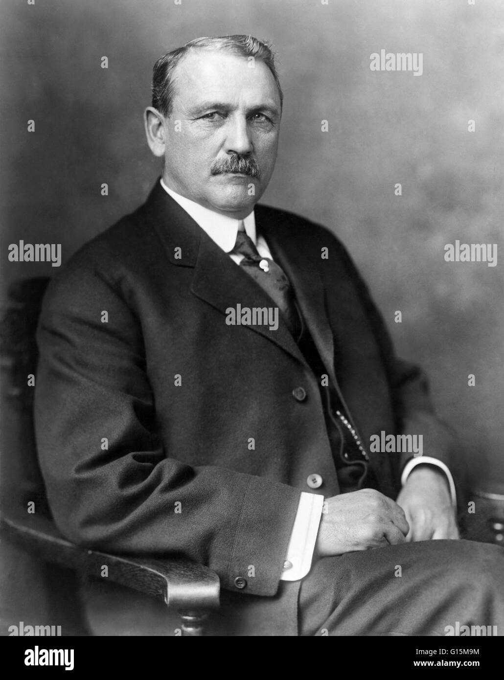 John Frank Stevens (Aprile 25, 1853 - Giugno 2, 1943) era un ingegnere americano responsabile per la costruzione della grande ferrovia settentrionale e il Canale di Panama dal 1905 al 1907. Stevens è diventato il chief engineer sulla ferrovia settentrionale nel 1895 dove fu respons Foto Stock