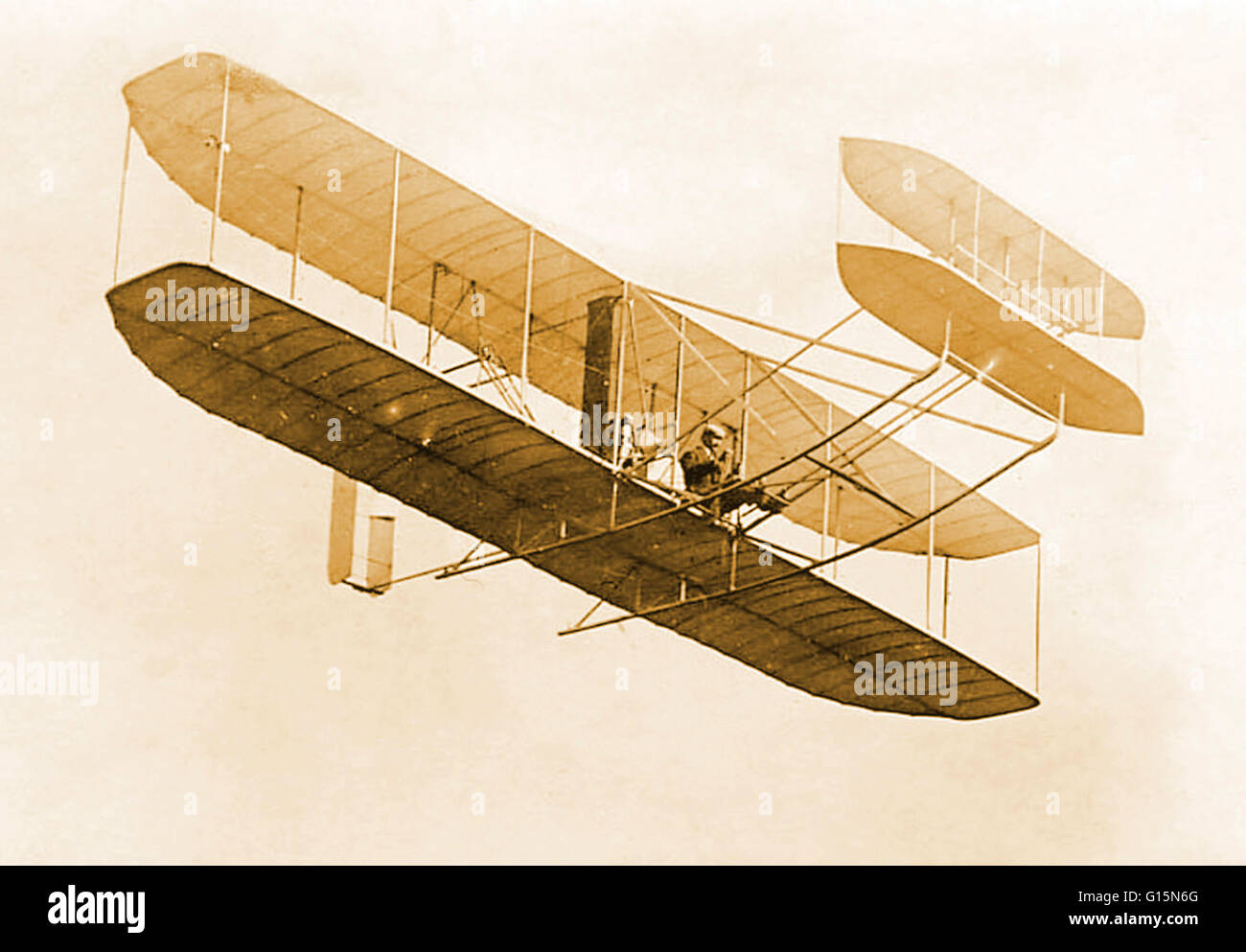 Il Wright Flyer del 1908, con Orville Wright (1871-1948) presso i comandi. Orville e suo fratello Wilbur, proprietari di una bicicletta-fare impresa, ha cominciato a sperimentare con più pesanti dell'aria volo nel 1896. Il primo al mondo sostenuta Powered volo è stata fatta da o Foto Stock