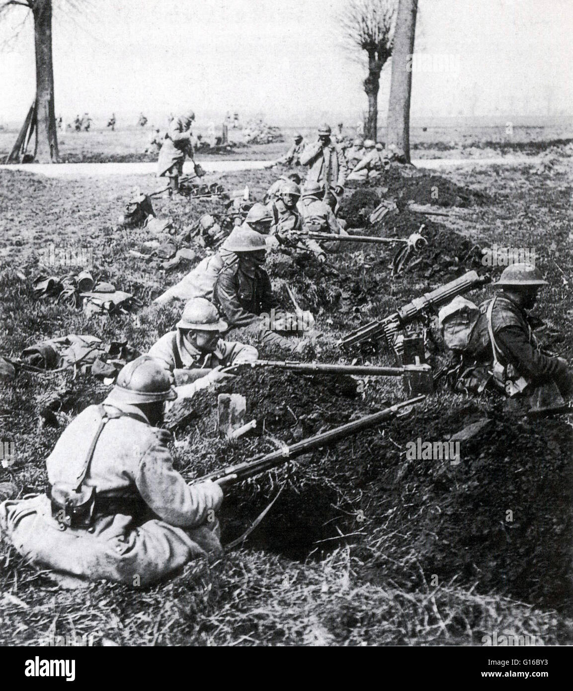 Francese e soldati britannici.La seconda battaglia della Marna (15 luglio - 6 agosto 1918) era l'ultima grande molla tedesco offensiva sul fronte occidentale durante la Prima Guerra Mondiale. L'attacco tedesco non è riuscito quando un contrattacco alleato guidato da forze francesi un Foto Stock