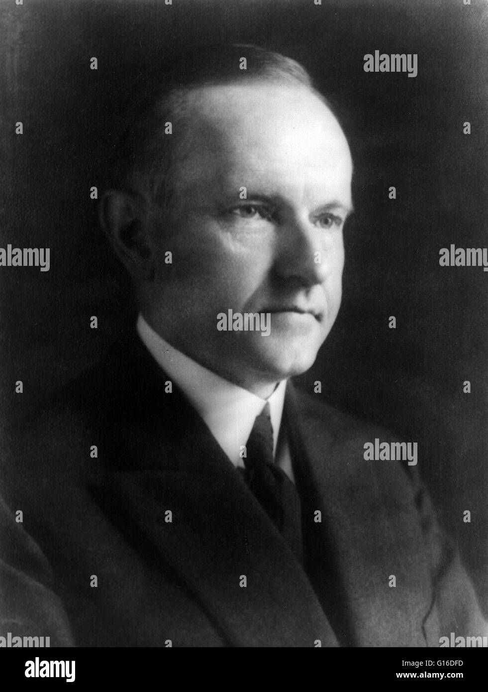 President Coolidge ritratto datato dicembre 4, 1923. John Calvin Coolidge, Jr. (Luglio 4, 1872 - Gennaio 5, 1933) era il trentesimo Presidente degli Stati Uniti (1923-1929). Un avvocato repubblicano dal Vermont, Coolidge ha lavorato il suo modo fino alla scaletta di Massachusett Foto Stock