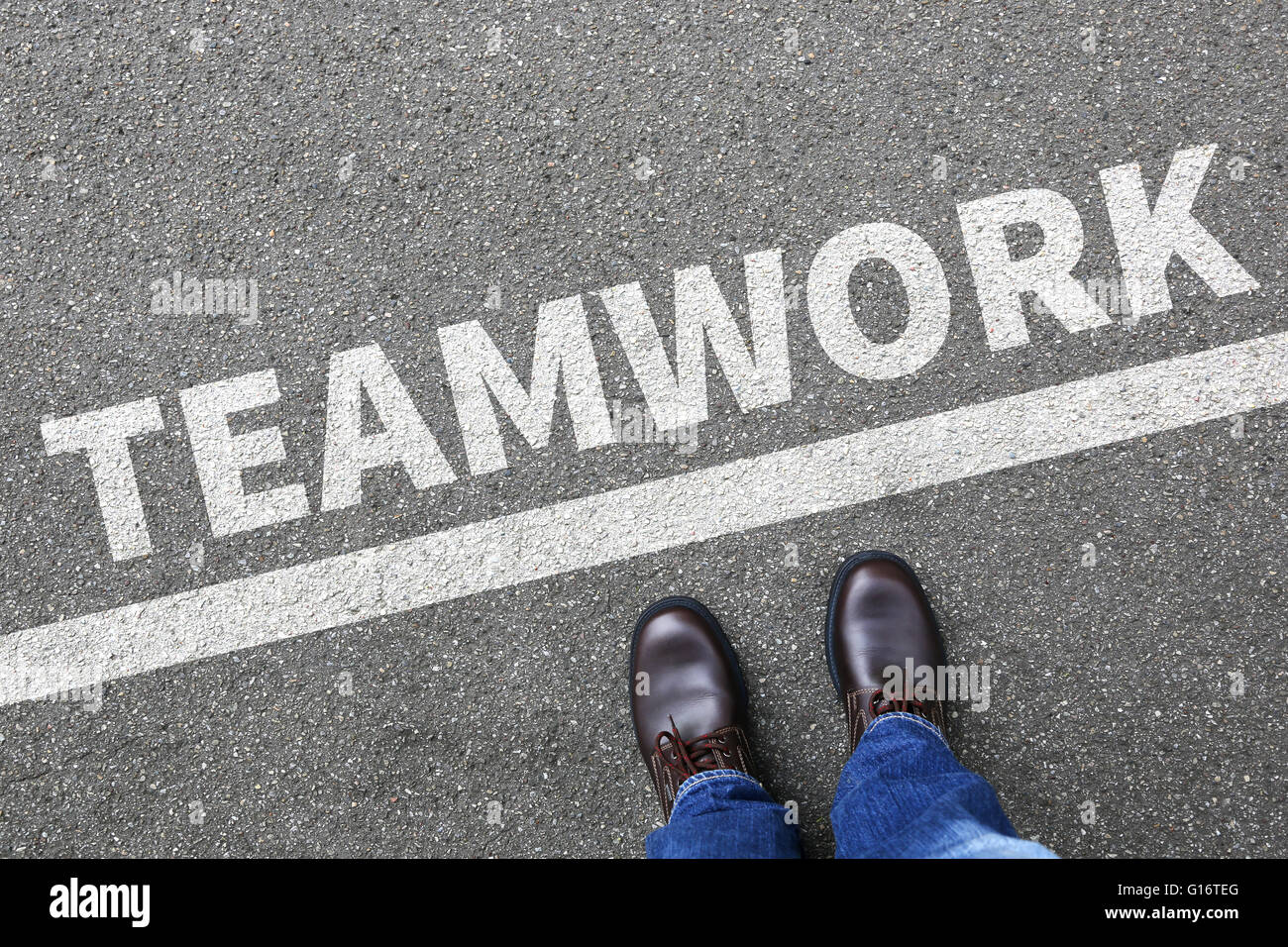 Il lavoro di squadra team lavorano insieme imprenditore business man concetto successo Foto Stock
