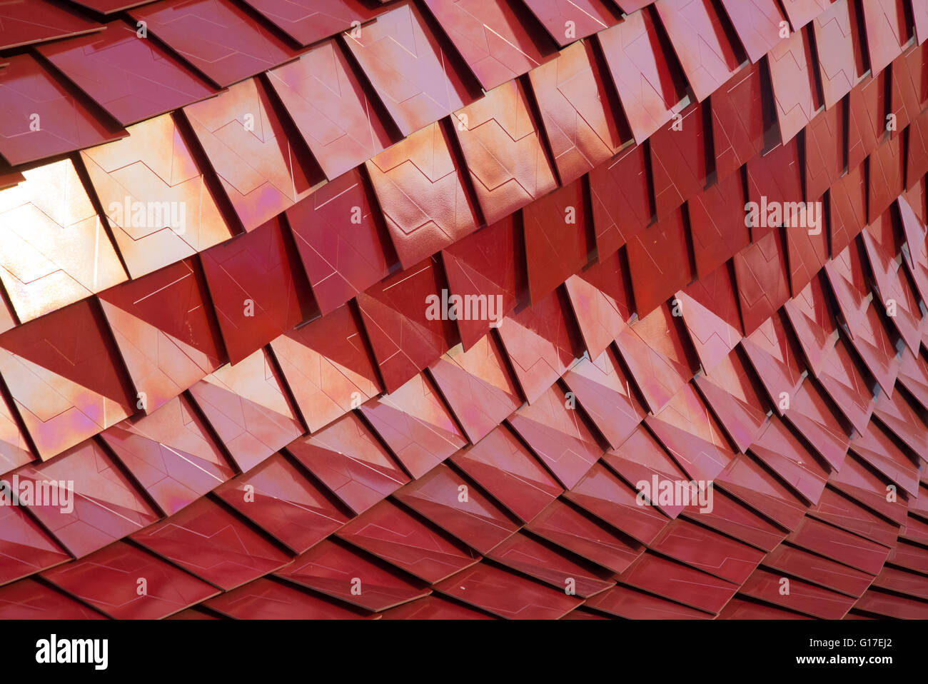 Abstract architettura rosso nella città moderna Foto Stock