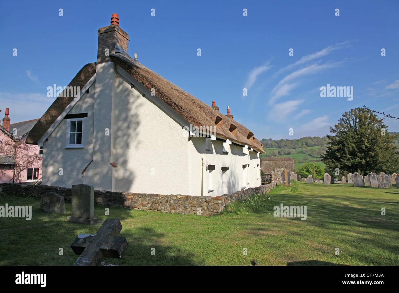 Un Devon Cottage in un villaggio rurale vicino al villaggio sagrato Foto Stock